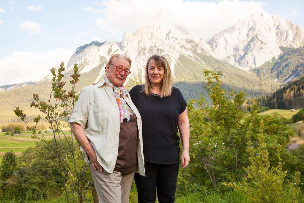 Sporthotel Zugspitze Lermoos Eksteriør bilde