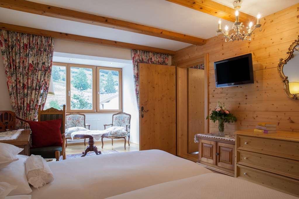 Sporthotel Zugspitze Lermoos Rom bilde